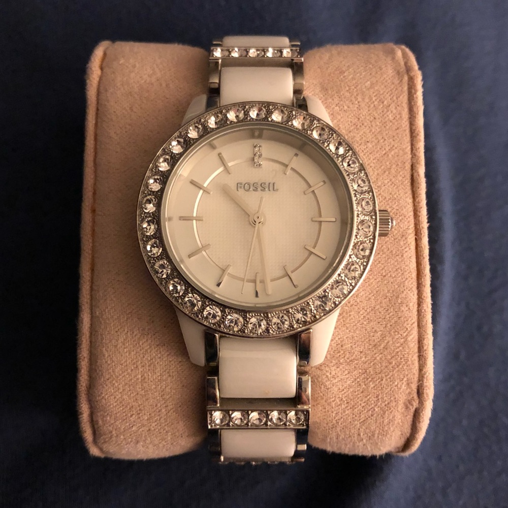 FOSSIL White and silver watch
